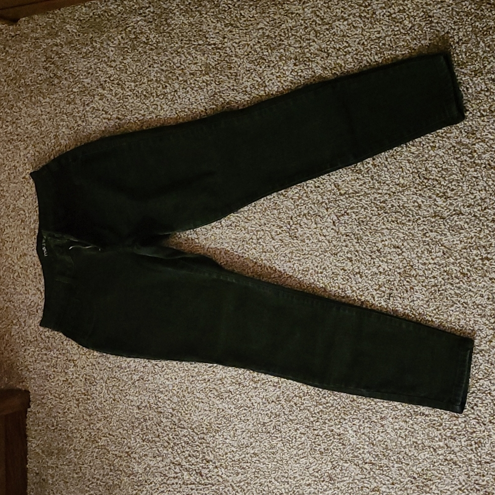 Black skinny jeans